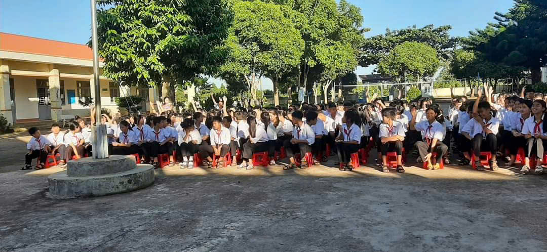 TUYÊN TRUYỀN LUẬT TRẺ EM